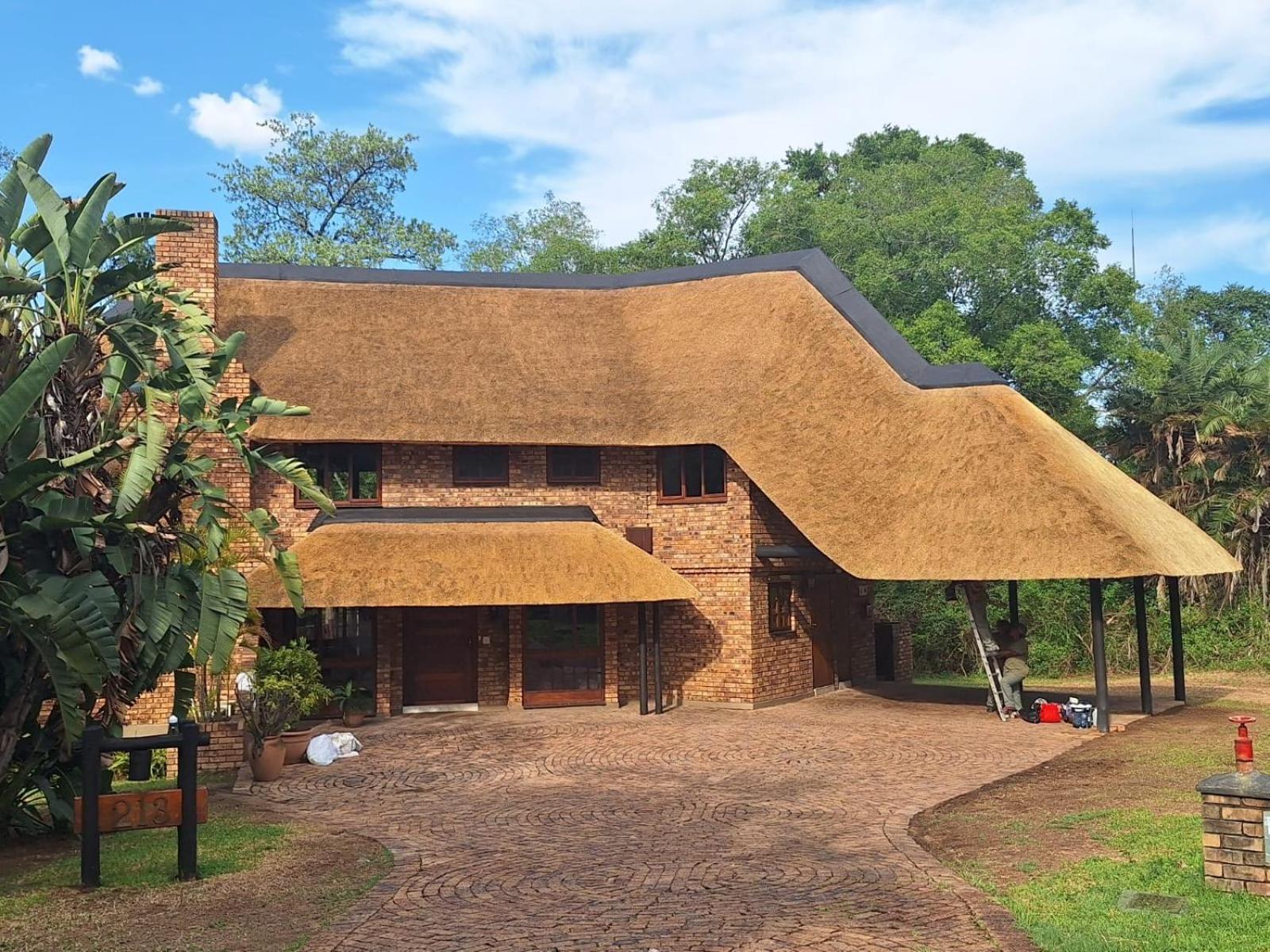 Dreamy 3 Bedroom Villa On The Edge Of The Sabie River In Kruger Park Lodge Hazyview Exterior photo
